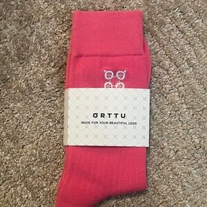ORTTU Vibrant Pink Casual Socks